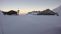 Archiv Foto Webcam Engelberg Titlis: Berghaus Jochpass 07:00