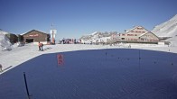 Archived image Webcam Engelberg Titlis: Mountain restaurant Jochpass 13:00