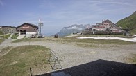 Archiv Foto Webcam Engelberg Titlis: Berghaus Jochpass 11:00