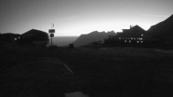 Archiv Foto Webcam Engelberg Titlis: Berghaus Jochpass 03:00