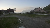 Archiv Foto Webcam Engelberg Titlis: Berghaus Jochpass 19:00
