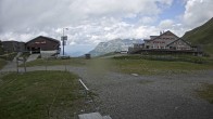 Archiv Foto Webcam Engelberg Titlis: Berghaus Jochpass 13:00