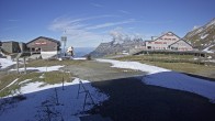 Archiv Foto Webcam Engelberg Titlis: Berghaus Jochpass 13:00