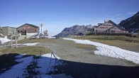 Archiv Foto Webcam Engelberg Titlis: Berghaus Jochpass 09:00