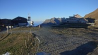 Archiv Foto Webcam Engelberg Titlis: Berghaus Jochpass 17:00