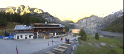 Archiv Foto Webcam Kandersteg: Oeschinensee (1578 m) 17:00