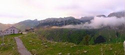 Archiv Foto Webcam Ebenalp Bergstation 05:00