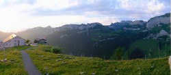 Archiv Foto Webcam Ebenalp Bergstation 05:00