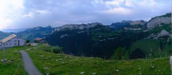 Archiv Foto Webcam Ebenalp Bergstation 05:00