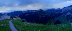 Archiv Foto Webcam Ebenalp Bergstation 03:00