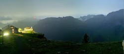 Archiv Foto Webcam Ebenalp Bergstation 01:00