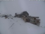 Archived image Webcam Schnalstal: Hut "Schöne Aussicht" 07:00