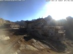 Archived image Webcam Schnalstal: Hut "Schöne Aussicht" 08:00