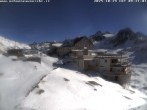 Archived image Webcam Schnalstal: Hut "Schöne Aussicht" 09:00