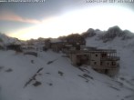 Archived image Webcam Schnalstal: Hut "Schöne Aussicht" 06:00