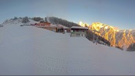 Archiv Foto Webcam Ladurns Gondelbahn Bergstation 07:00