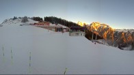 Archiv Foto Webcam Ladurns Gondelbahn Bergstation 07:00