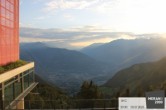 Archiv Foto Webcam Blick auf Meran 19:00