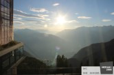 Archiv Foto Webcam Blick auf Meran 18:00