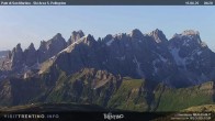 Archiv Foto Webcam Cima Uomo 1918m ü.NN. 05:00