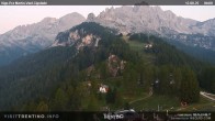 Archiv Foto Webcam Bergstation des Sesselliftes Pian Pecei-Pra Martin 05:00