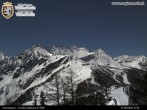 Archived image Webcam Courmayeur in the Aosta Valley 09:00