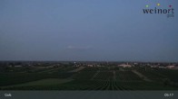 Archiv Foto Webcam Weinort Gols 04:00