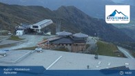Archived image Webcam Kitzsteinhorn Alpine Centre 19:00
