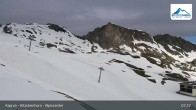 Archived image Webcam Kitzsteinhorn Alpine Centre 06:00