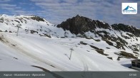 Archiv Foto Webcam Kitzsteinhorn Alpincenter 07:00