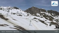 Archived image Webcam Kitzsteinhorn Alpine Centre 10:00