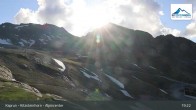Archiv Foto Webcam Kitzsteinhorn Alpincenter 18:00