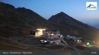 Archiv Foto Webcam Kitzsteinhorn Alpincenter 04:00