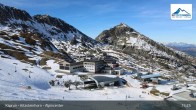 Archiv Foto Webcam Kitzsteinhorn Alpincenter 14:00