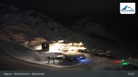 Archived image Webcam Kitzsteinhorn Alpine Centre 18:00