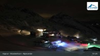 Archived image Webcam Kitzsteinhorn Alpine Centre 00:00