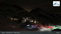 Archived image Webcam Kitzsteinhorn Alpine Centre 02:00