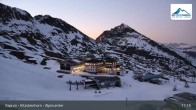 Archiv Foto Webcam Kitzsteinhorn Alpincenter 16:00