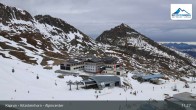 Archiv Foto Webcam Kitzsteinhorn Alpincenter 10:00