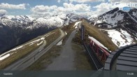 Archiv Foto Webcam Stubnerkogel Bergstation Süd 12:00