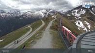 Archiv Foto Webcam Stubnerkogel Bergstation Süd 12:00