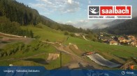 Archived image Webcam Asitzbahn Base Station in Leogang 07:00