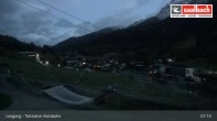 Archived image Webcam Asitzbahn Base Station in Leogang 06:00