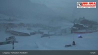 Archived image Webcam Asitzbahn Base Station in Leogang 06:00
