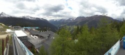 Archived image Webcam Bergbahnen See in Tyrol - Medrig Center 09:00