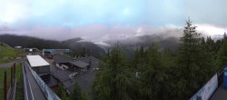 Archived image Webcam Bergbahnen See in Tyrol - Medrig Center 05:00