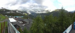 Archived image Webcam Bergbahnen See in Tyrol - Medrig Center 06:00