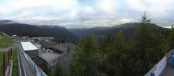 Archived image Webcam Bergbahnen See in Tyrol - Medrig Center 06:00
