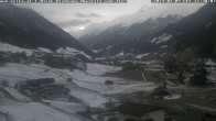 Archived image Webcam Neustift: View of the Stubai Glacier 08:00