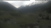 Archived image Webcam Neustift: View of the Stubai Glacier 11:00
